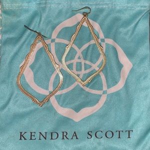 Kendra Scott Gold Sophee earrings